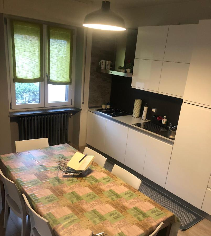 Апартаменти "La Bella Della Cappuccina" Casa Con Parcheggio Interno Gratuito Домодоссола Екстер'єр фото