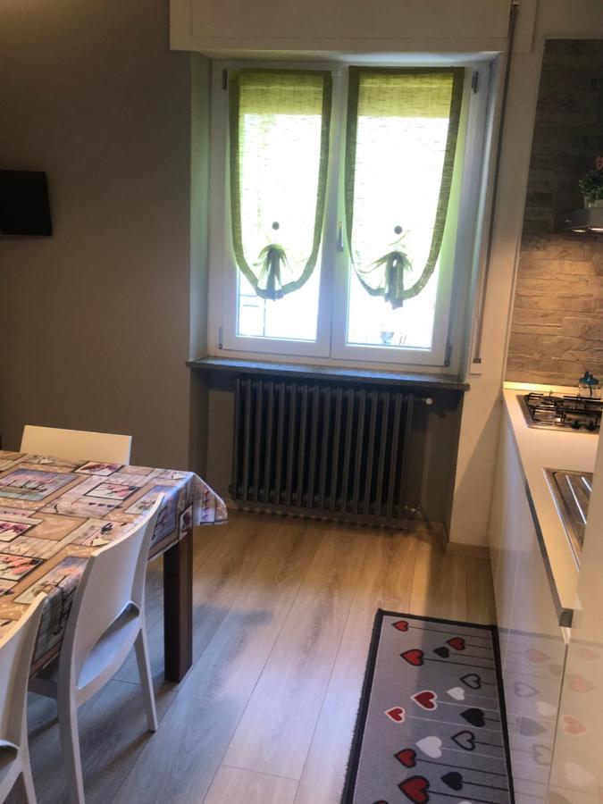 Апартаменти "La Bella Della Cappuccina" Casa Con Parcheggio Interno Gratuito Домодоссола Екстер'єр фото