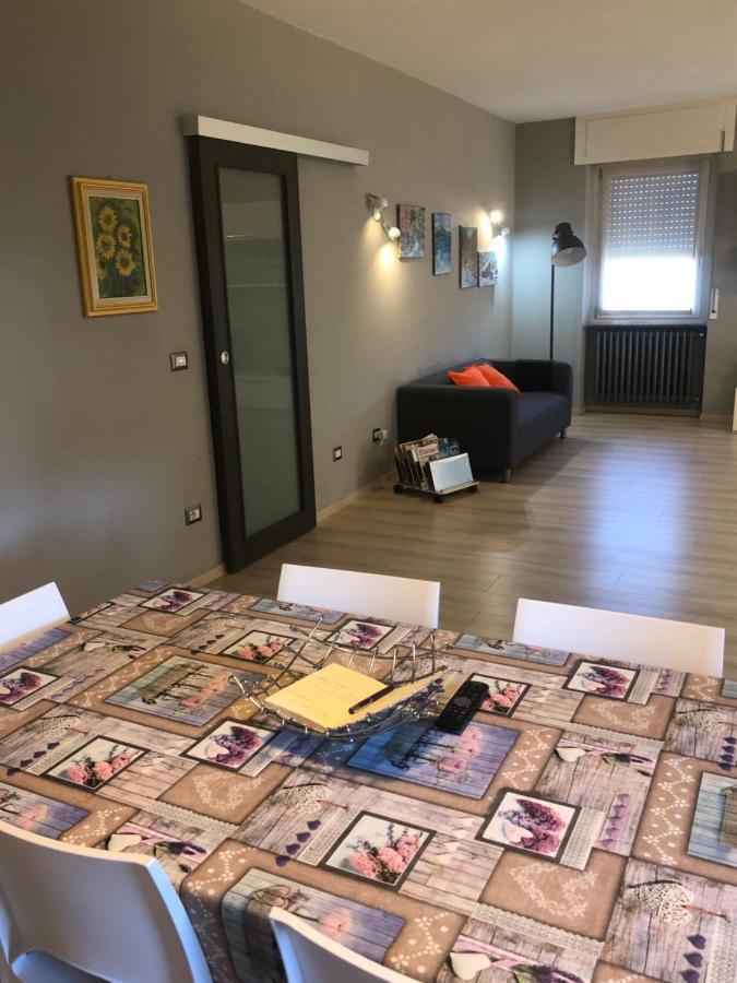 Апартаменти "La Bella Della Cappuccina" Casa Con Parcheggio Interno Gratuito Домодоссола Екстер'єр фото